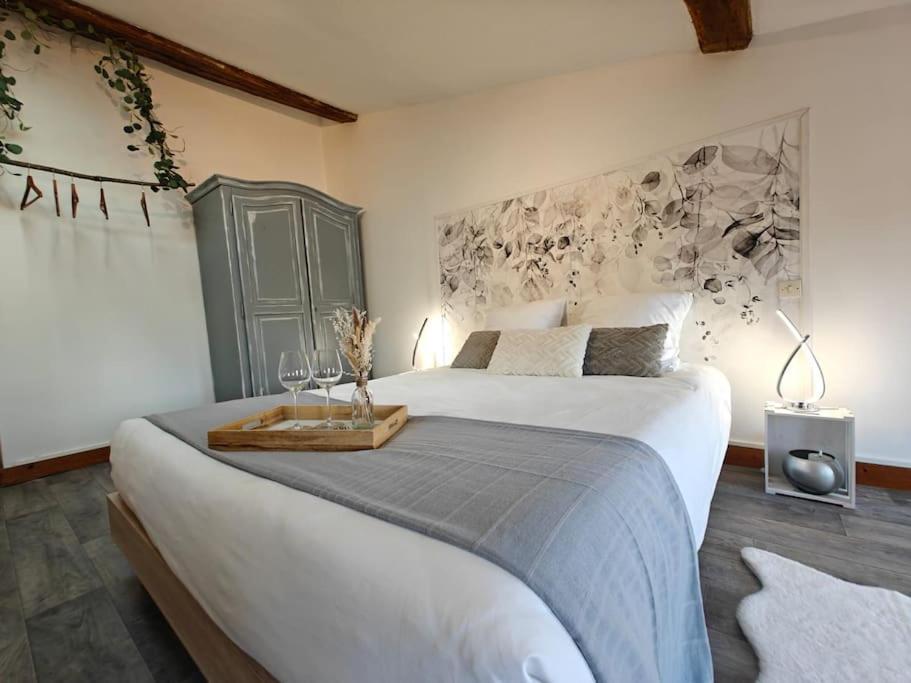 Le Duplex Du Centre - Ideal Pour Un Sejour Detente ! Saint-Savinien Экстерьер фото